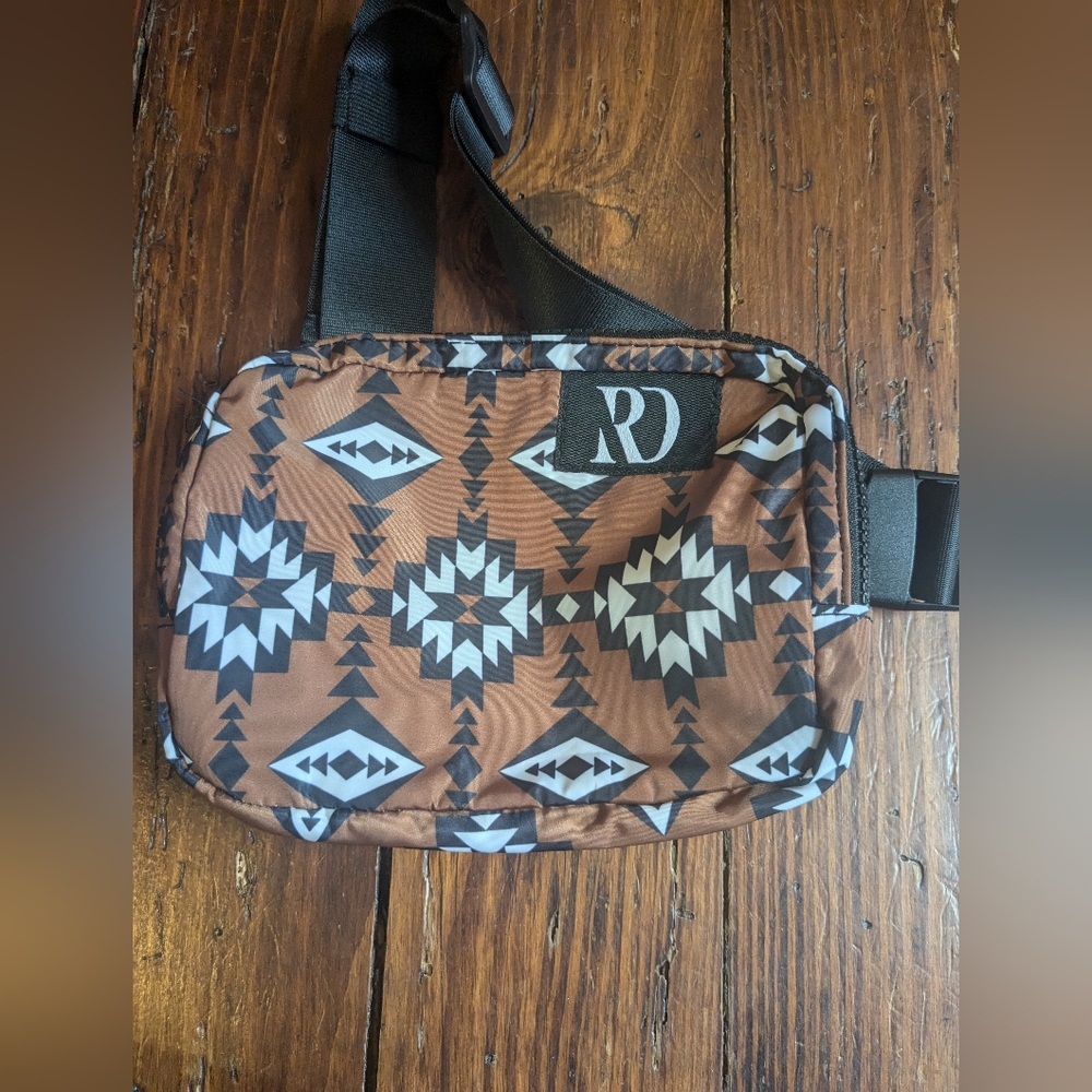 Ranch dress'n crossbody